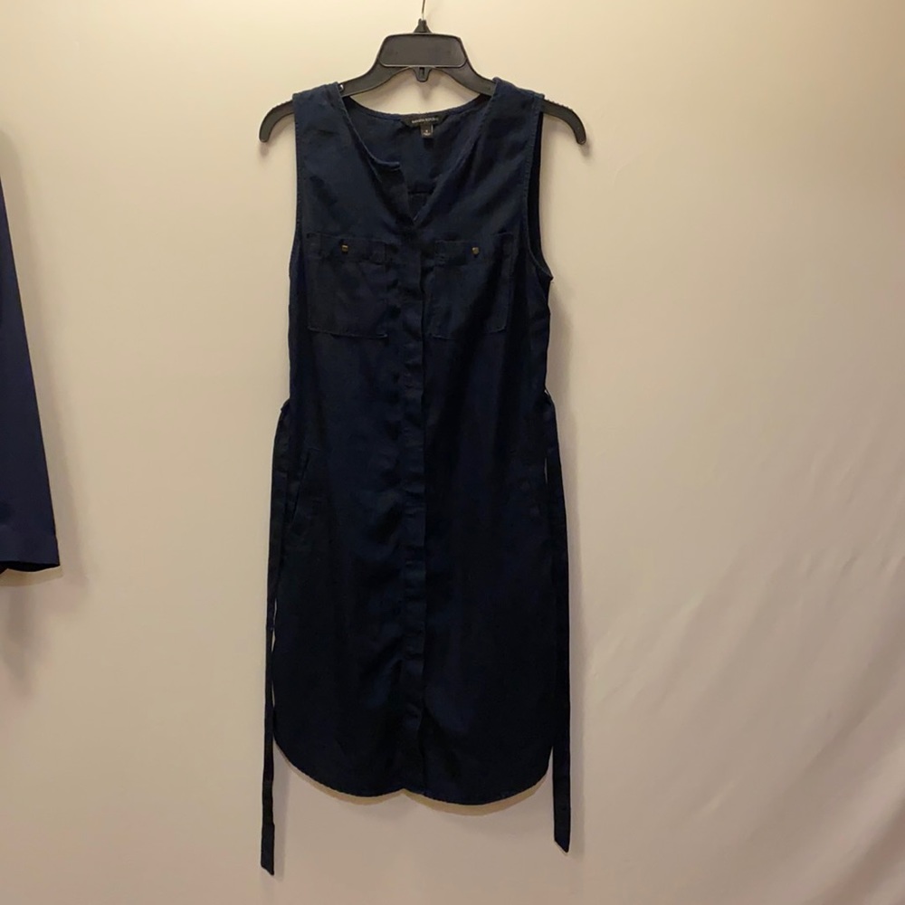 Never worn Banana Republic dress